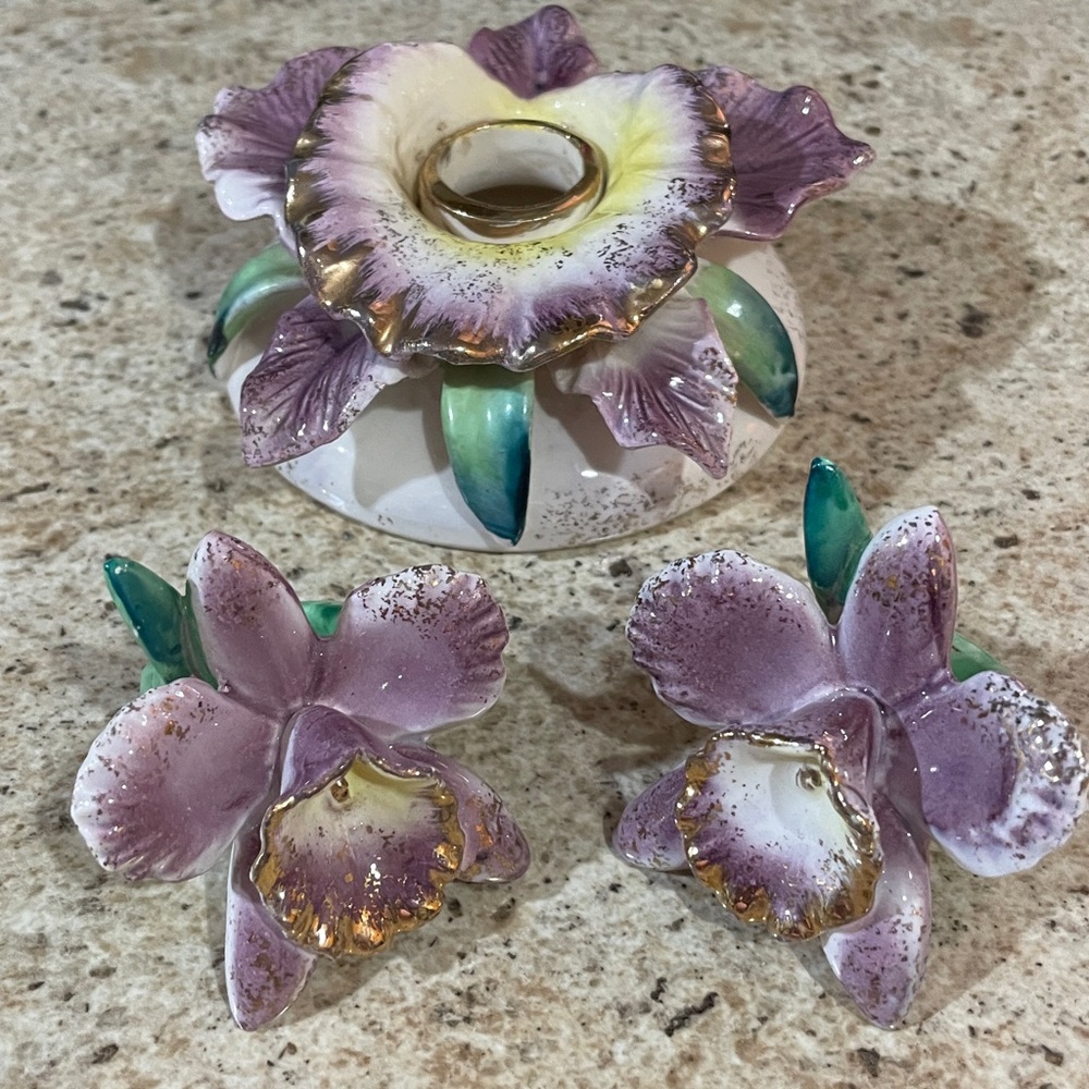 Commodore Japan Porcelain Orchid Candle Holder & 2 Candle Rings